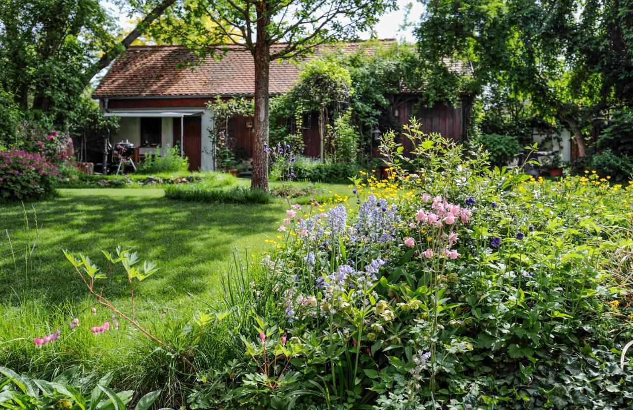 Ferienhaus Burgblick Munzenberg Exterior photo