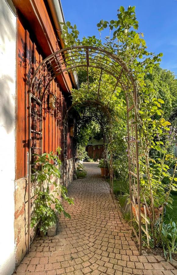 Ferienhaus Burgblick Munzenberg Exterior photo